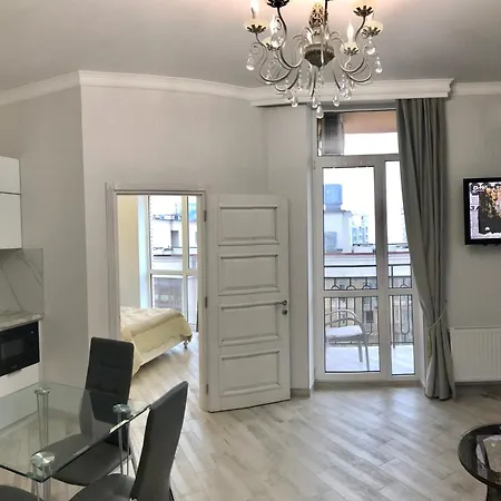 в аркадии с видом на море ,2спальни,балкон Apartament *